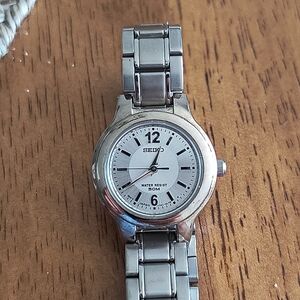 Seiko Silver Stainless Steel Watch